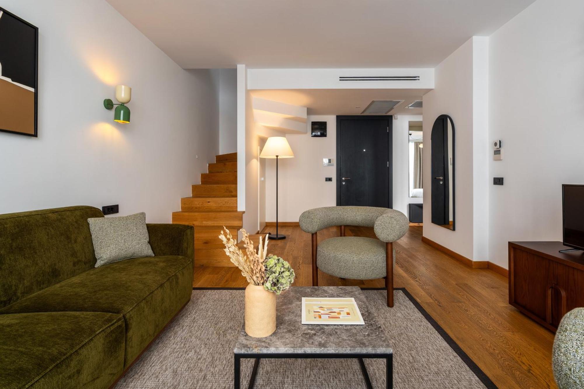 Ando Living - Taksim Gumussuyu Townhouse Aparthotel Istanbul Exterior photo